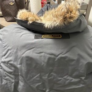 Canada Goose Women’s Gray Puffer Jacket with Faux Fur Trim Hood